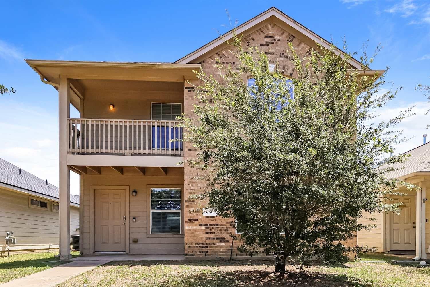 6348 Austinville Dr