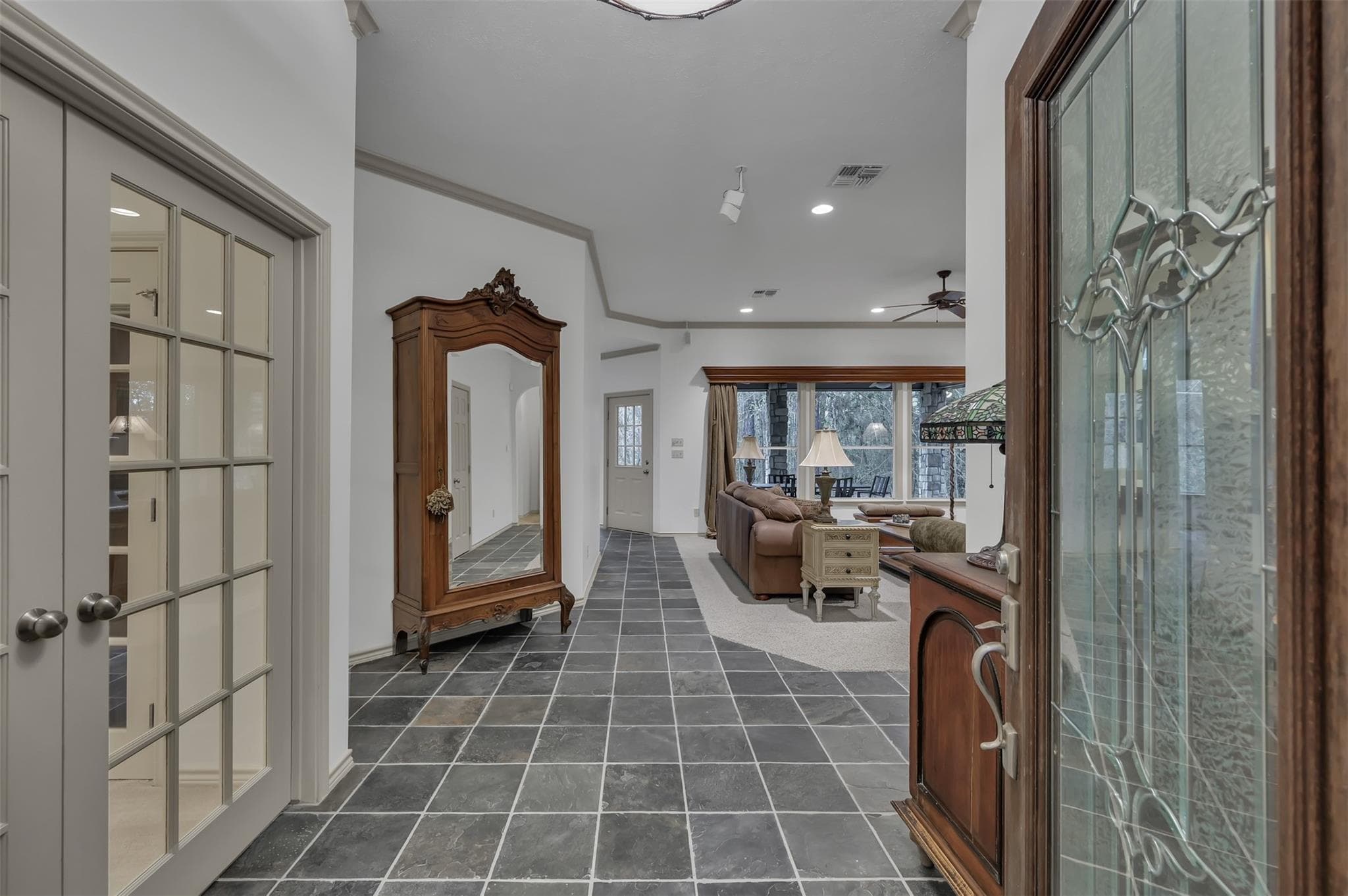 Gallery image 3