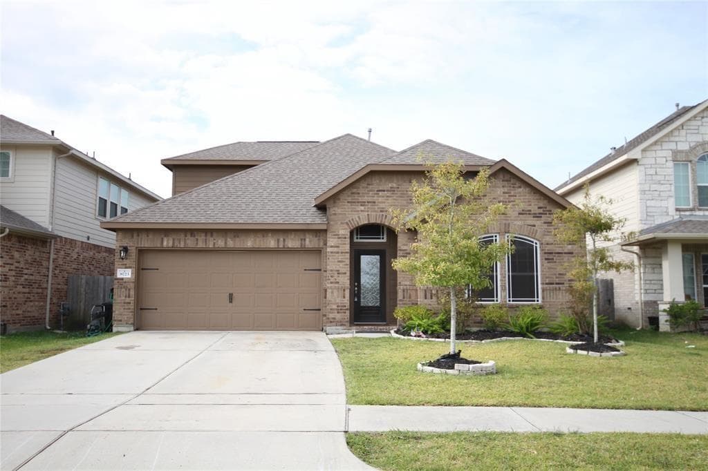 Main property image