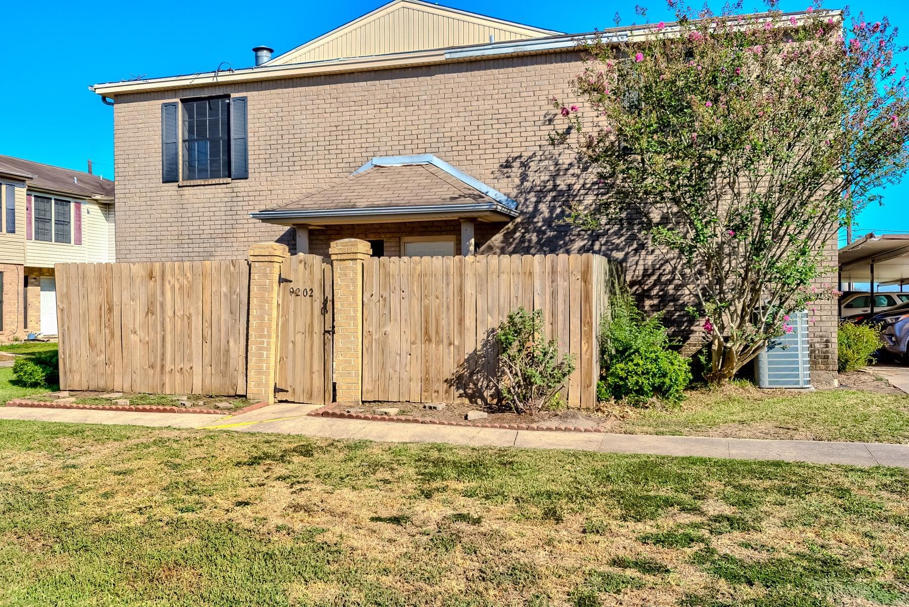 Main property image