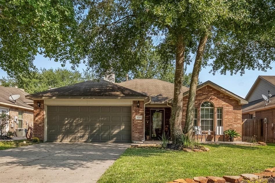 6710 Durango Creek Dr