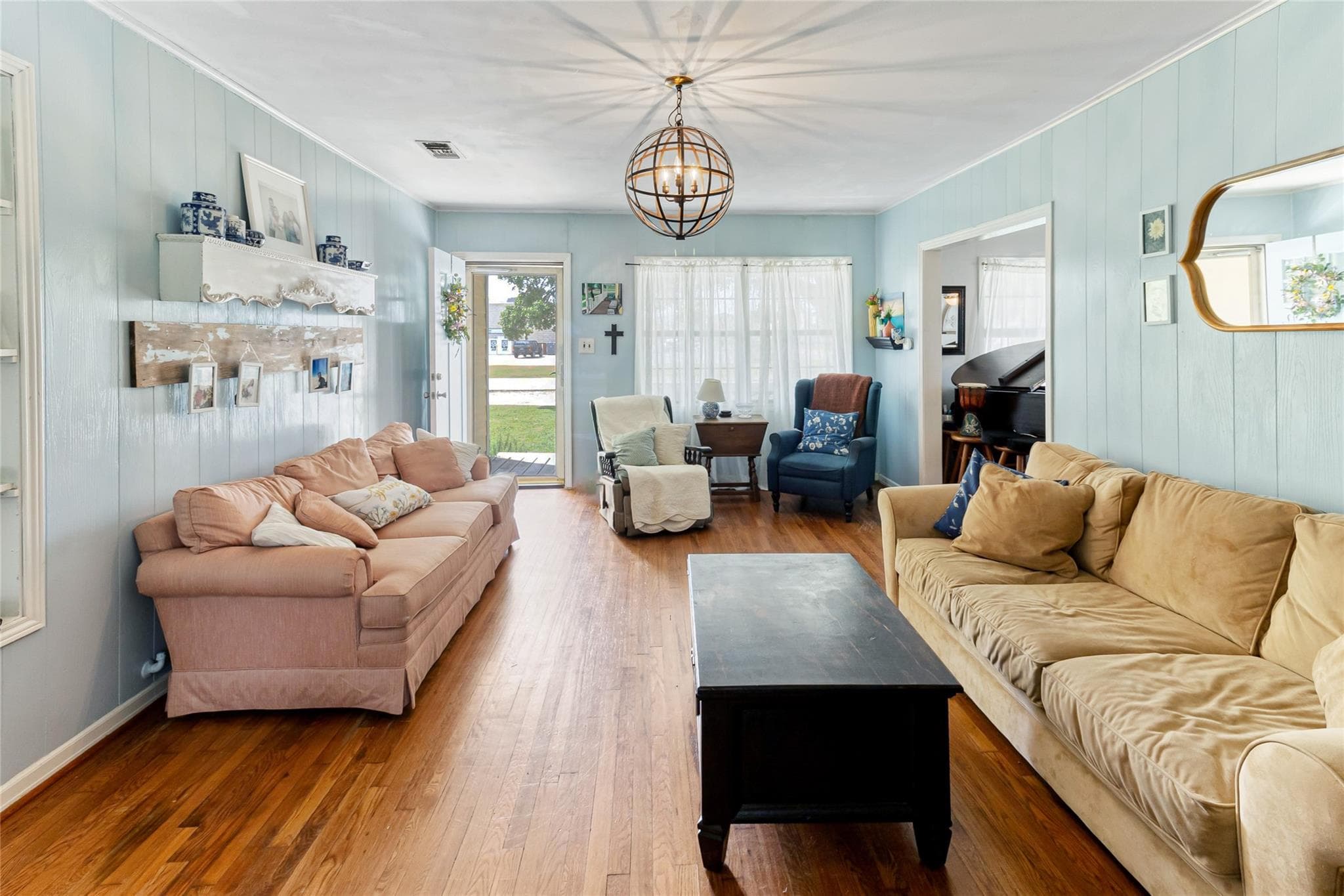 Gallery image 4