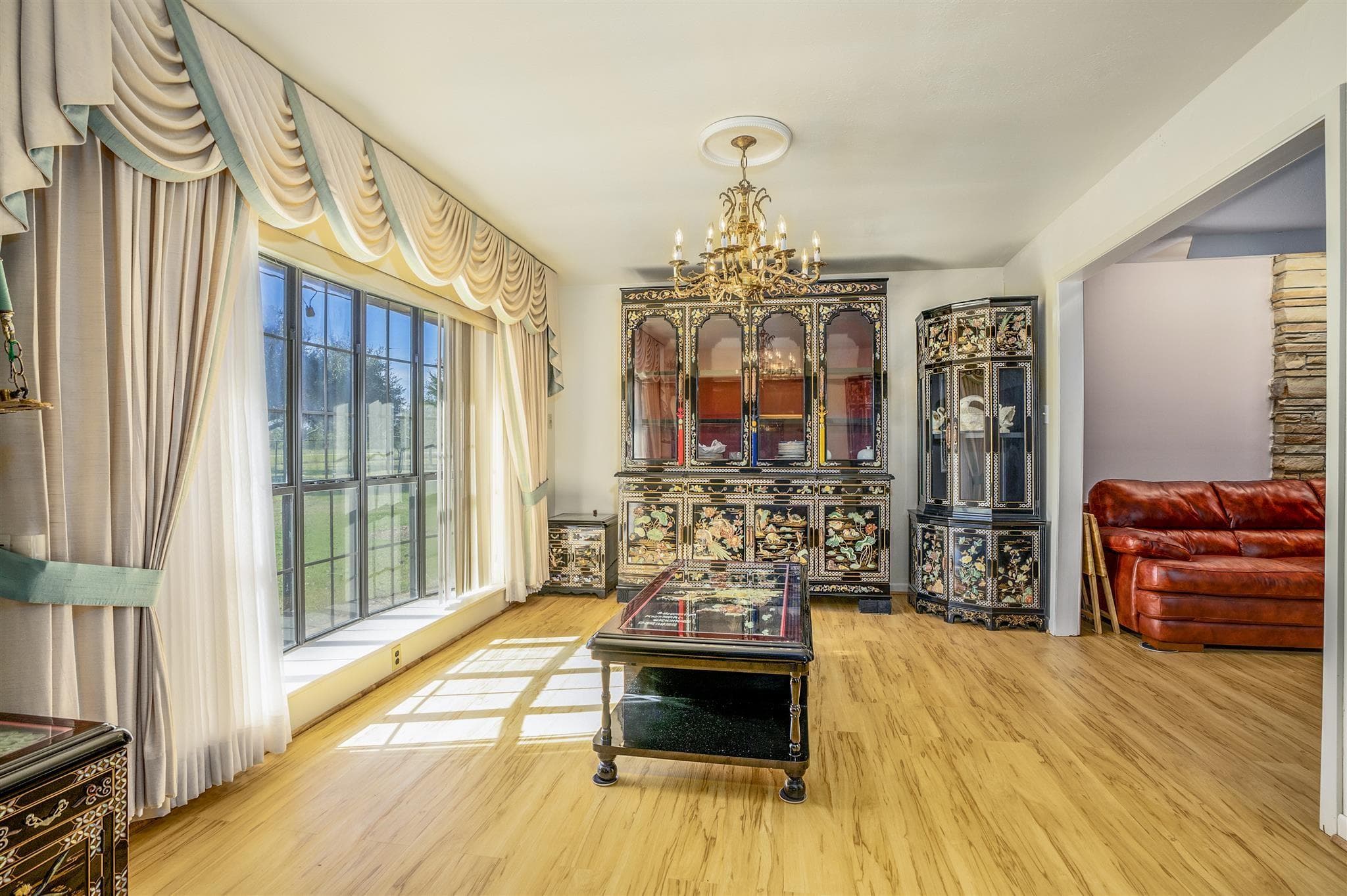 Gallery image 5
