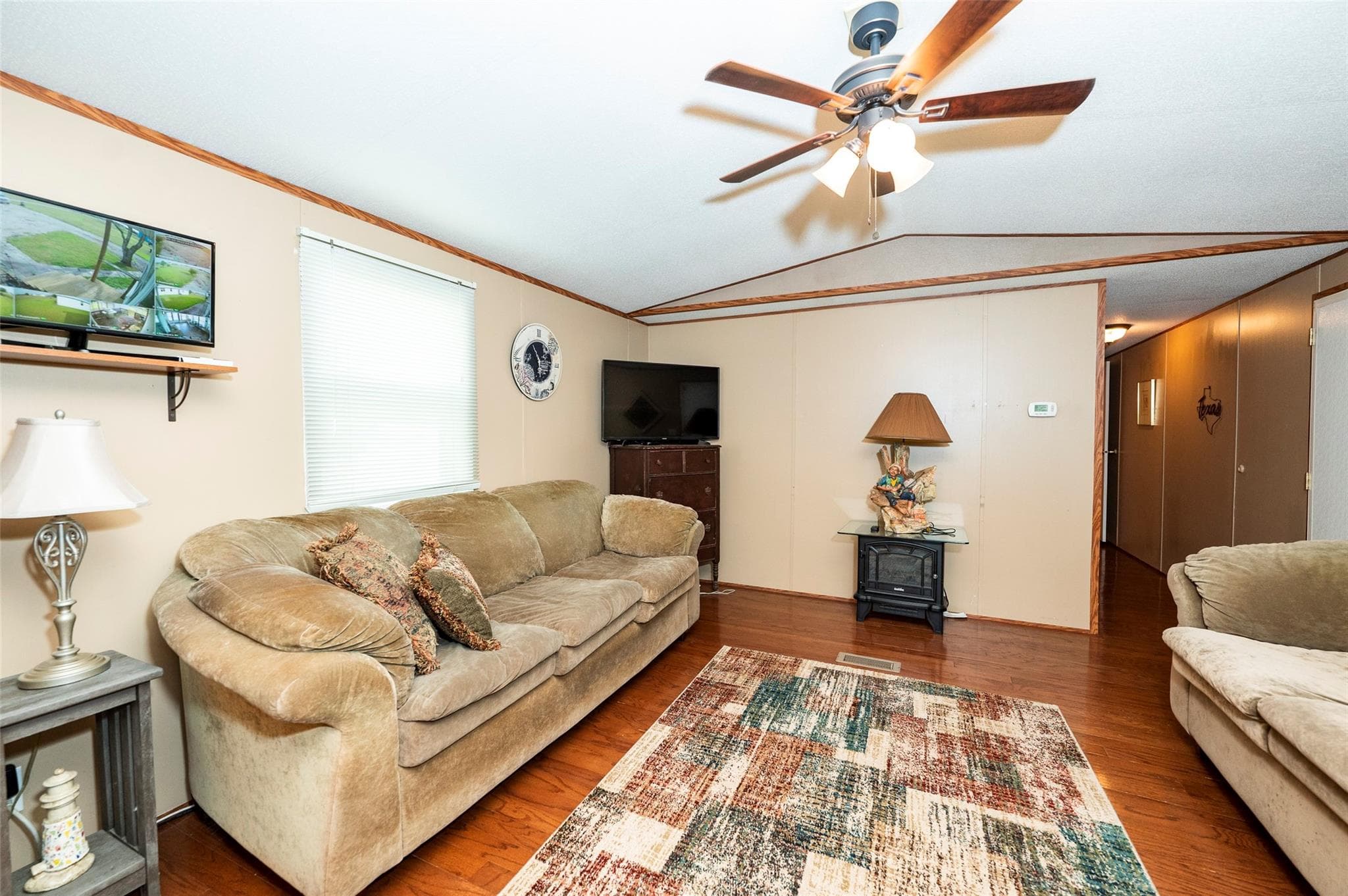 Gallery image 4