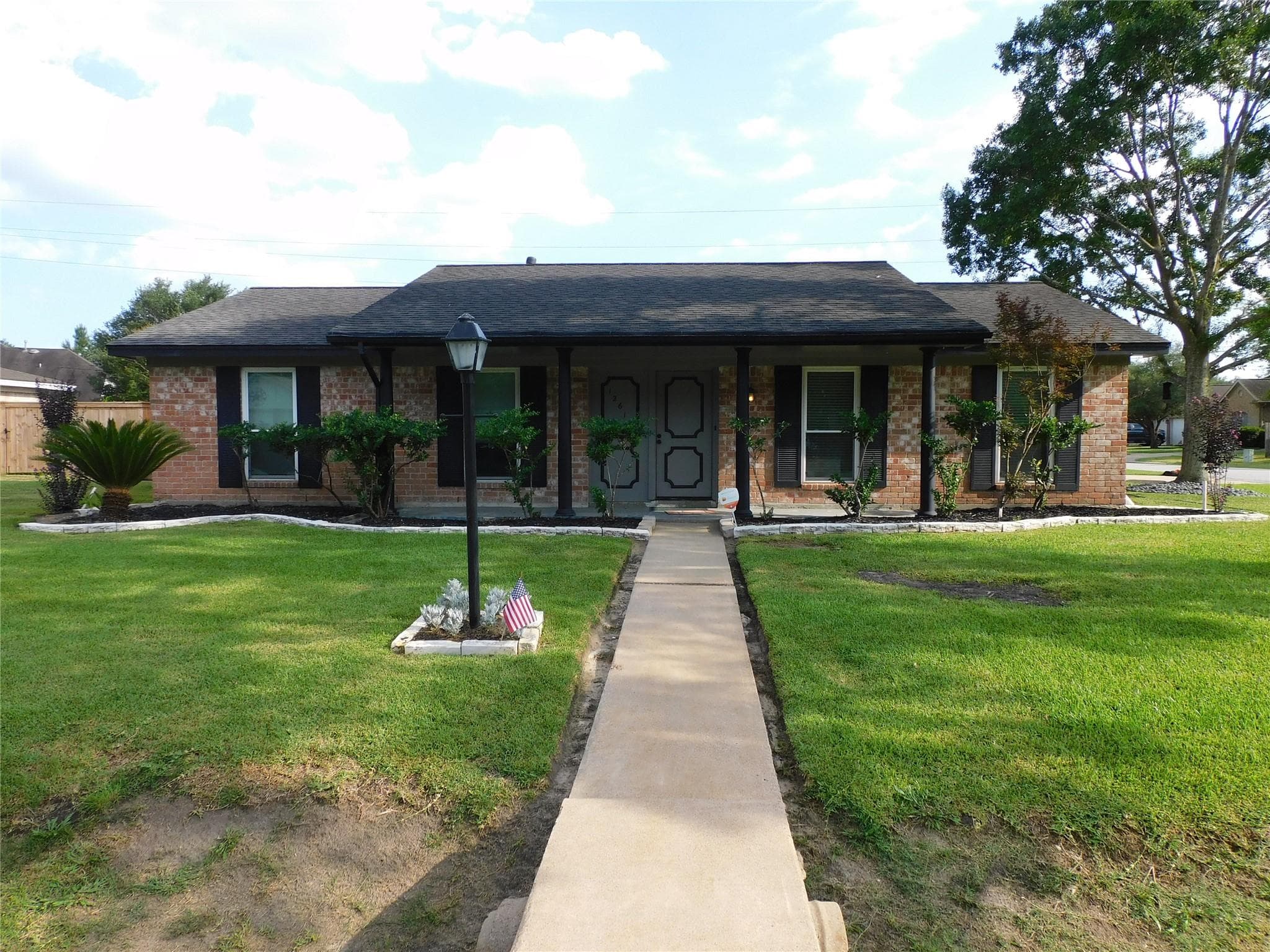 12615 Foxburo Dr