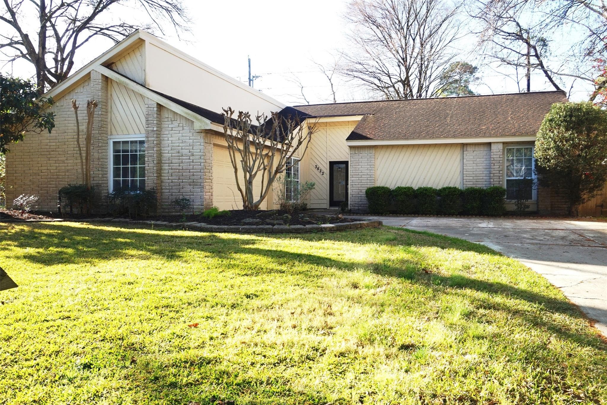 Main property image