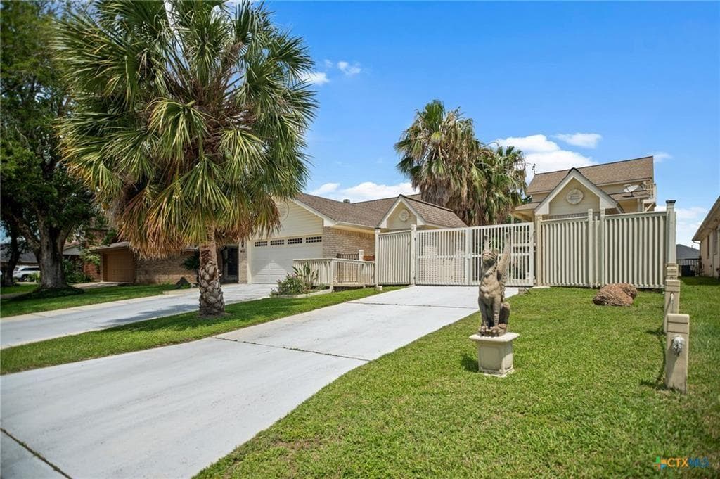 117 E Harbor Dr