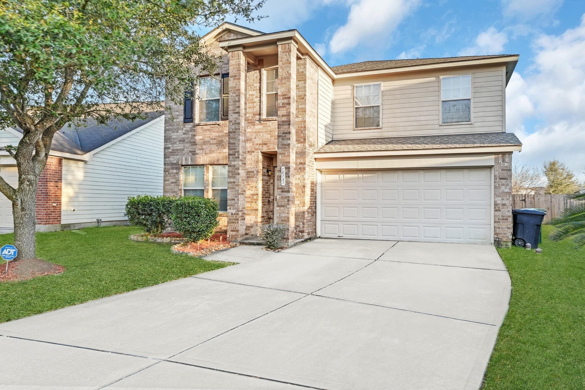 10131 Mellenbrook Ln