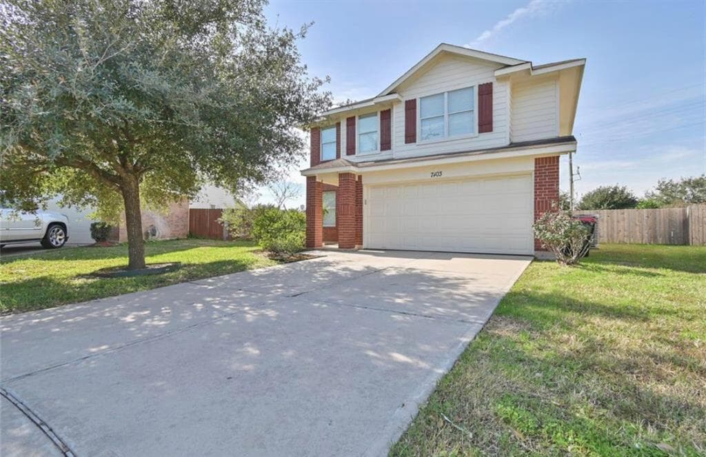 7403 Tonsley Springs Dr