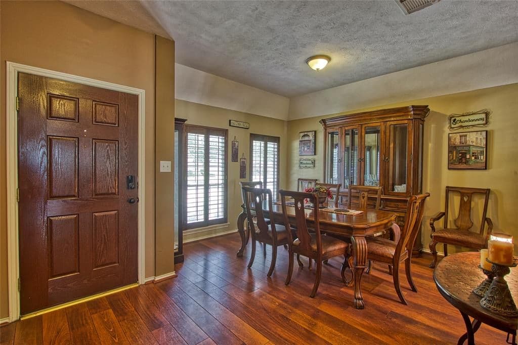 Gallery image 4