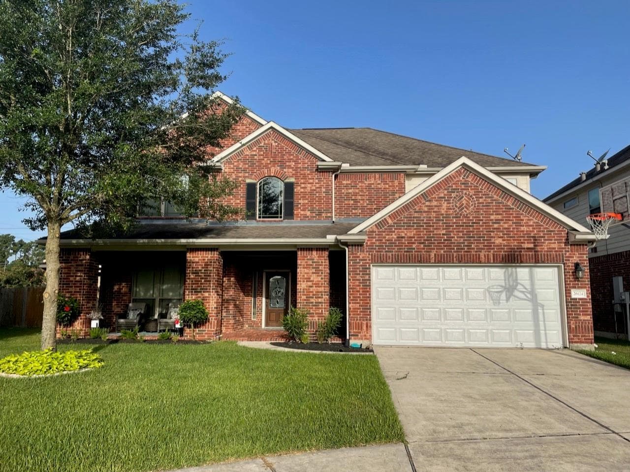 26124 Queens Glen Dr