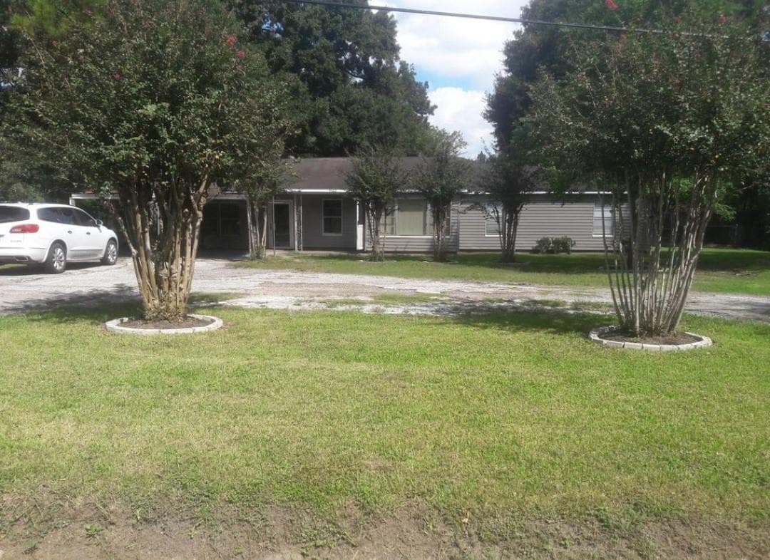 9422 Montridge Dr