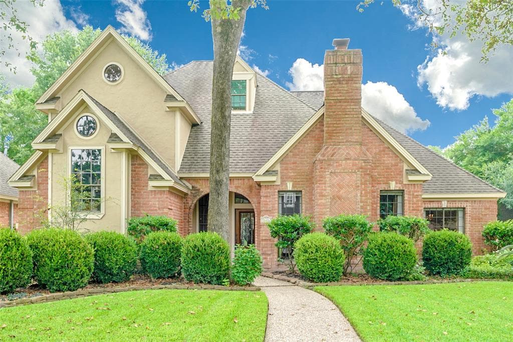 5626 Spring Lodge Dr