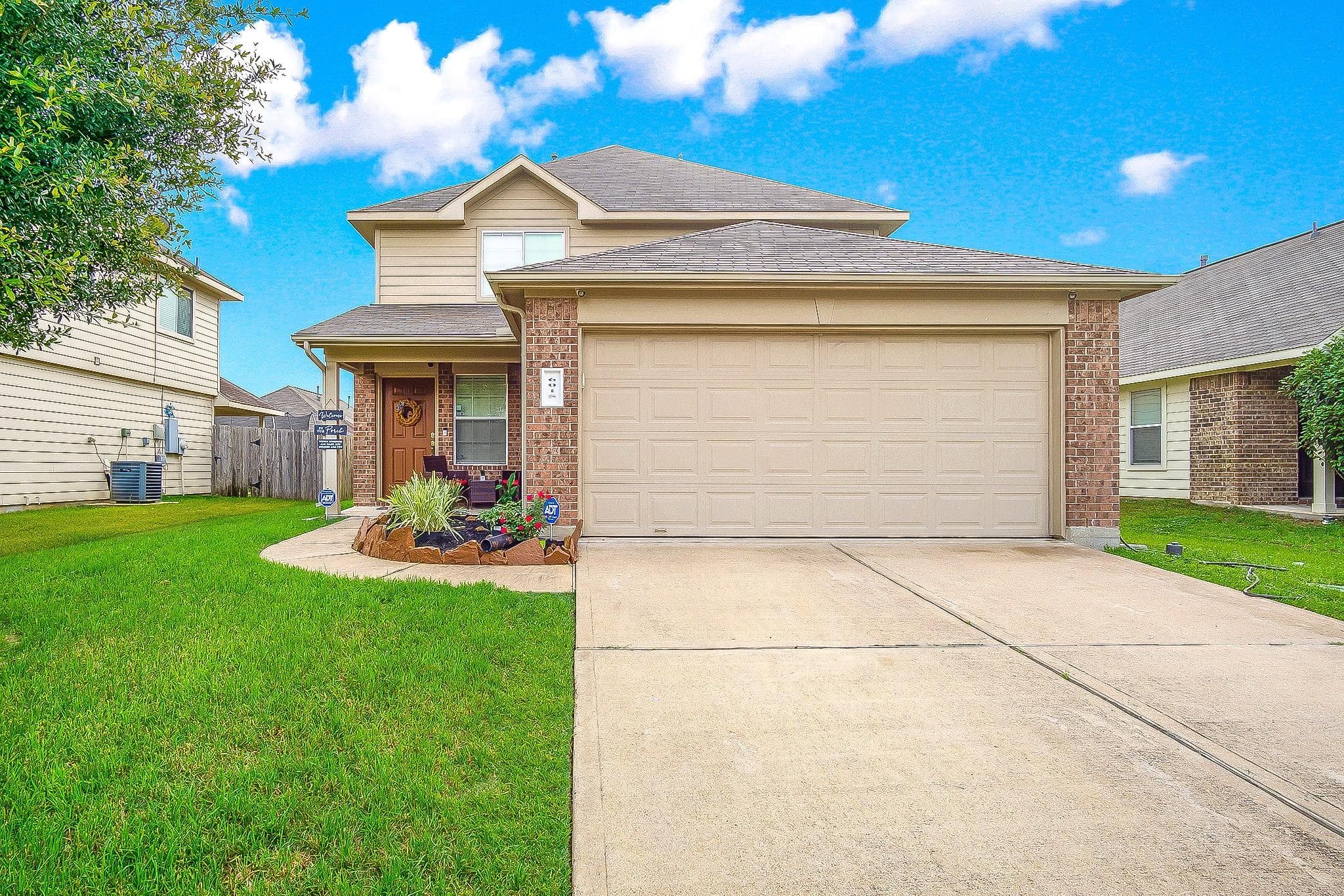 6015 Stockholm Ct