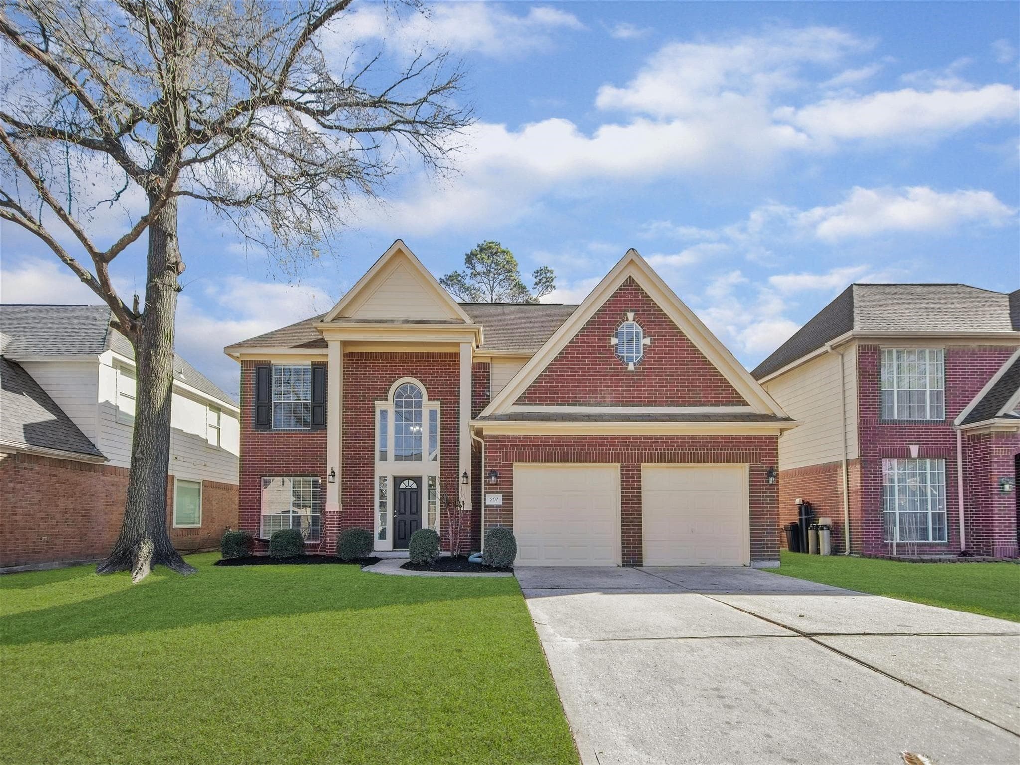207 Shekel Ln