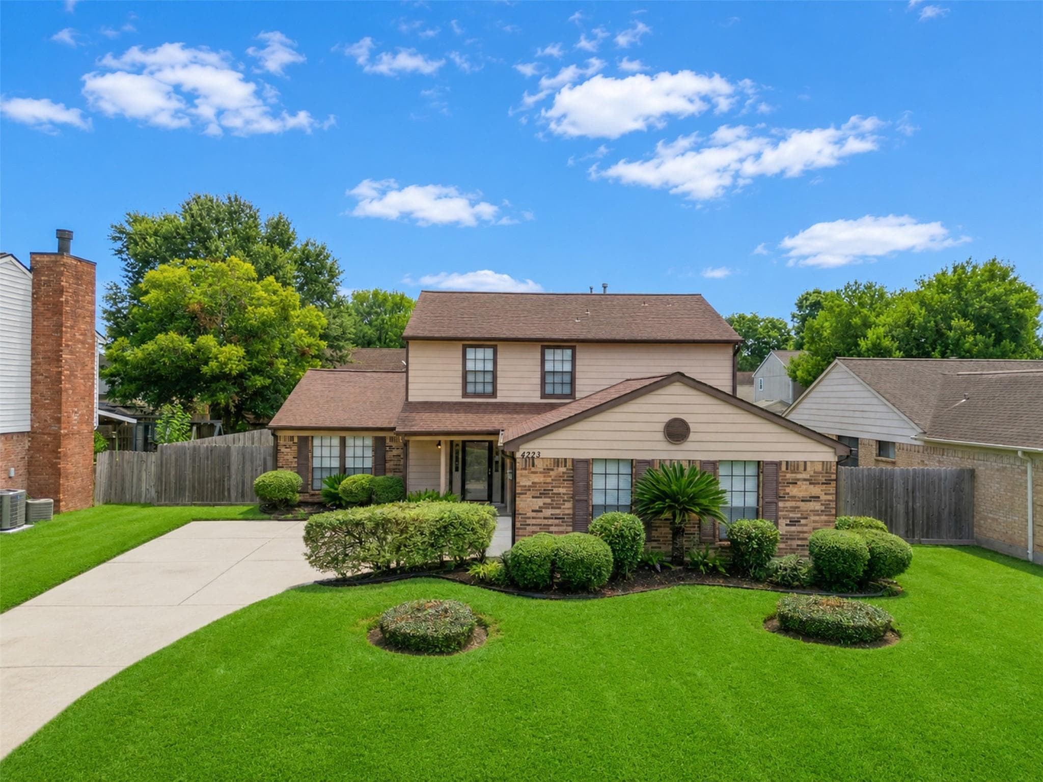 4223 Glen Avon Dr