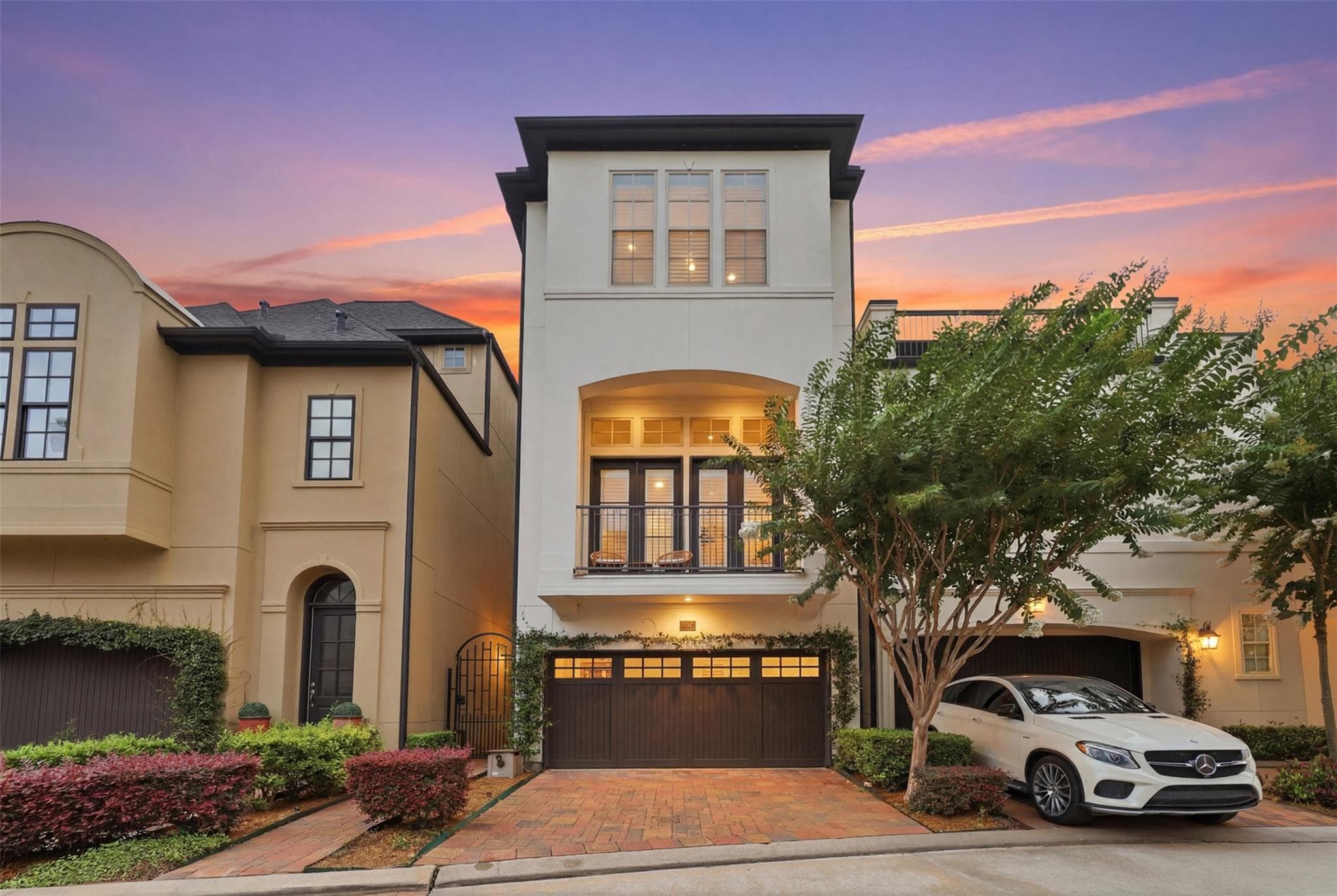 1665 Upland Lakes