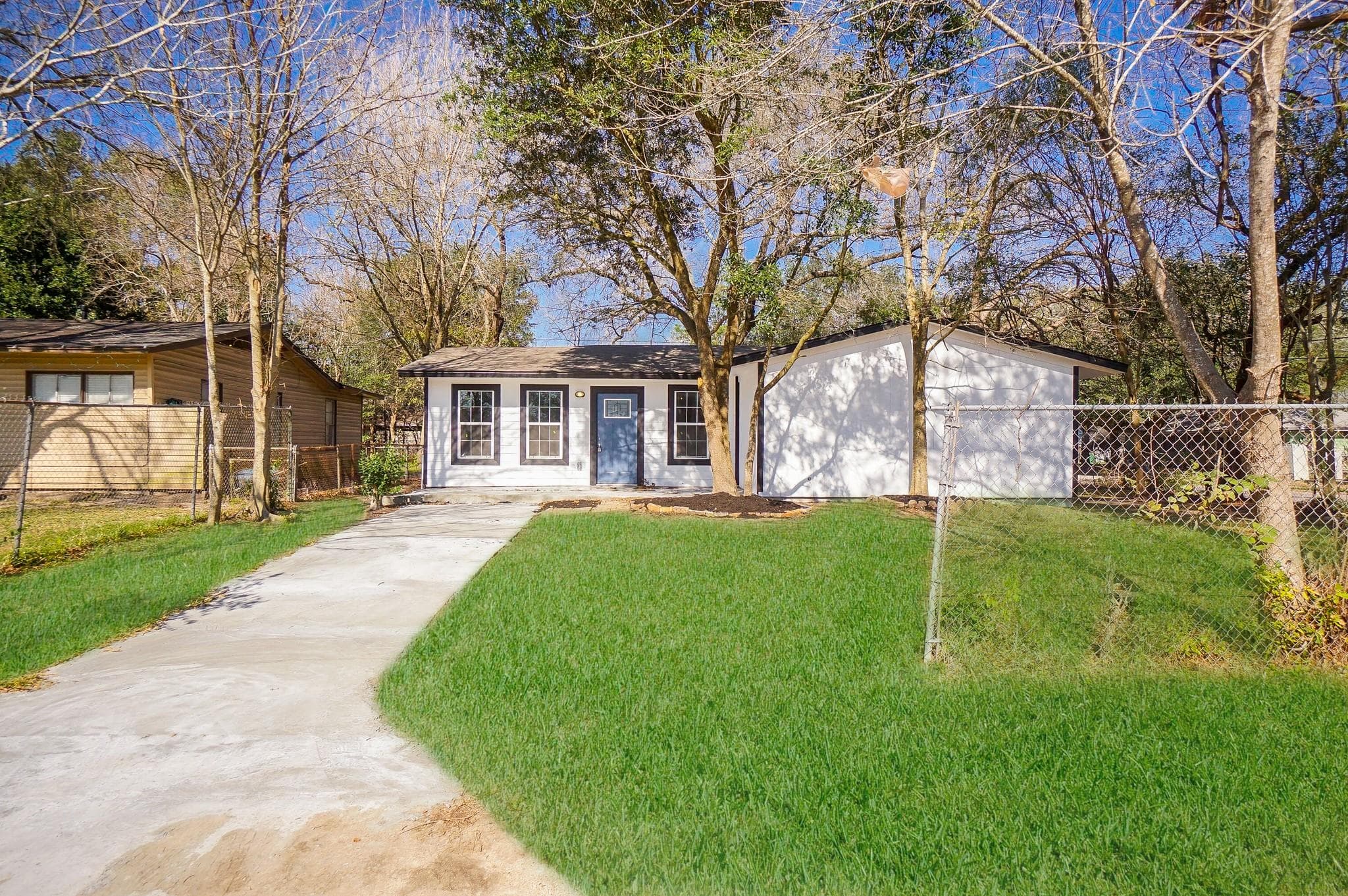 Main property image