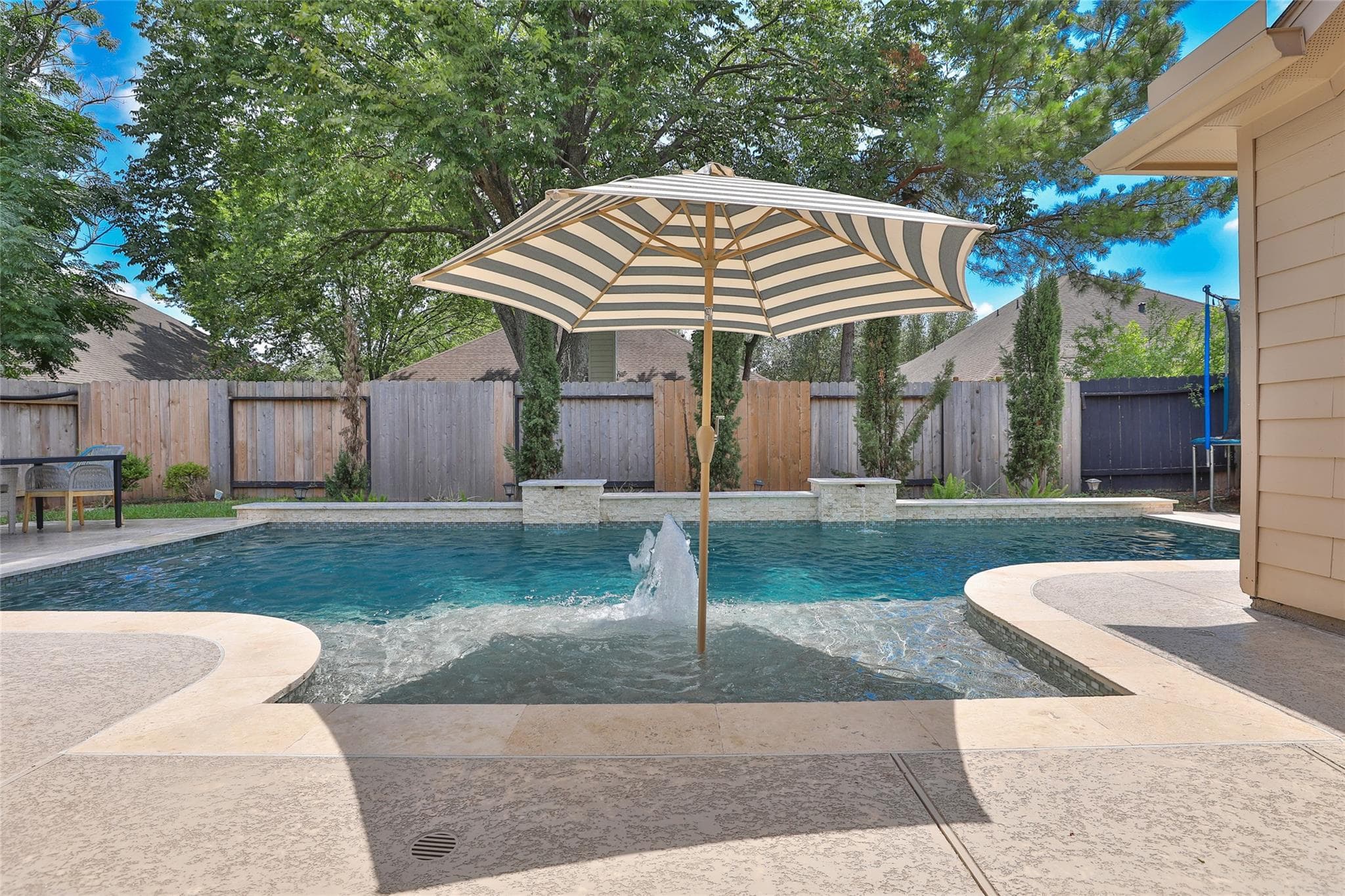 17219 Dark Cavern Ct