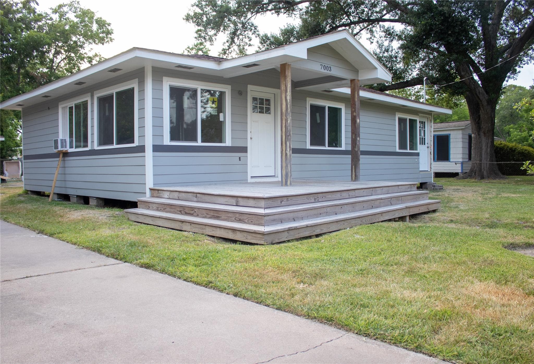 Main property image