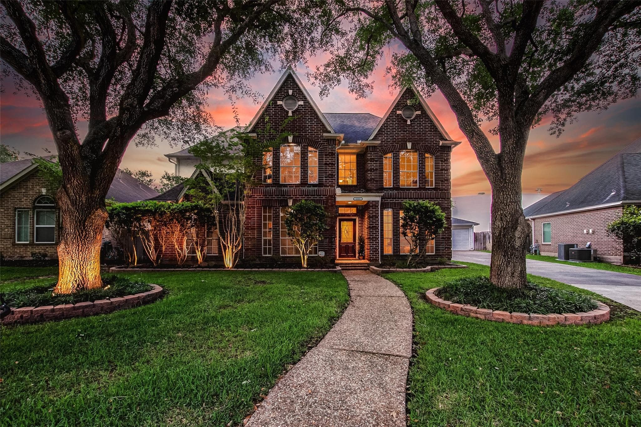 1603 Galleon Oaks Dr