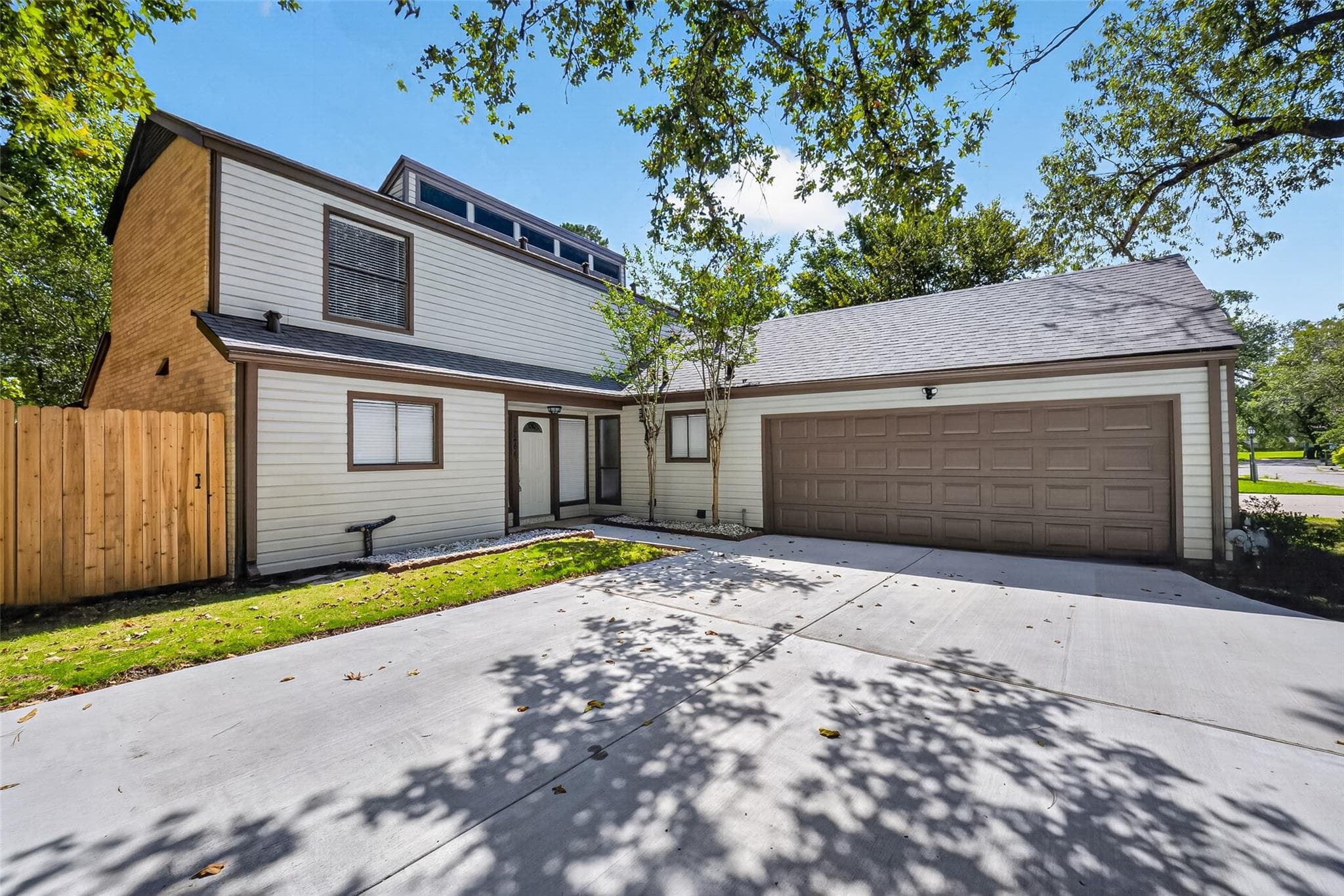 1746 Cloister Dr Apt 6