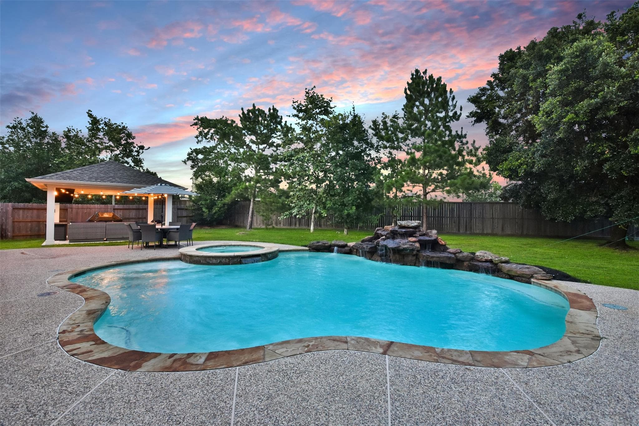 14602 Fall Creek Bend Ct