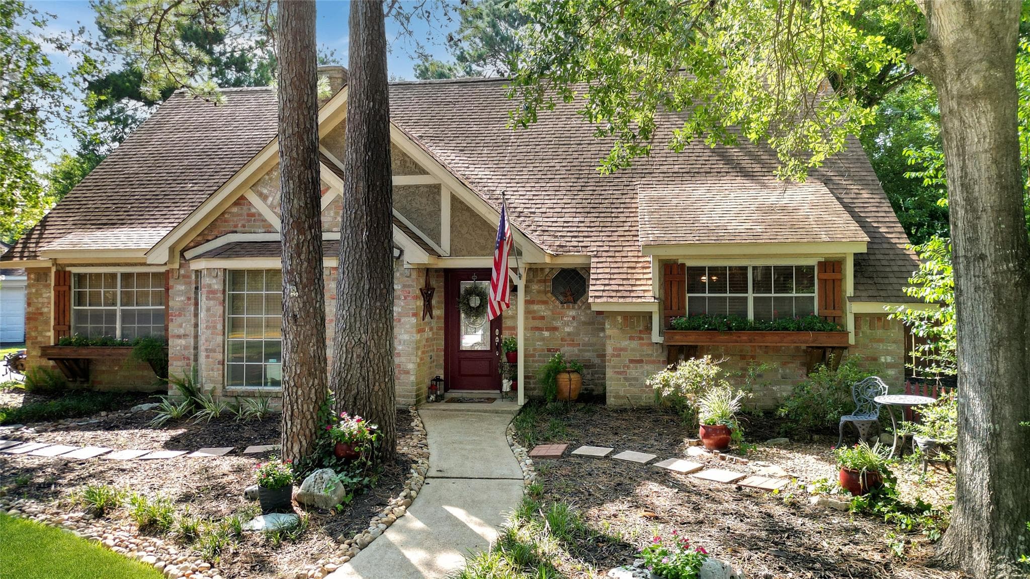 12850 Highland Hills Dr