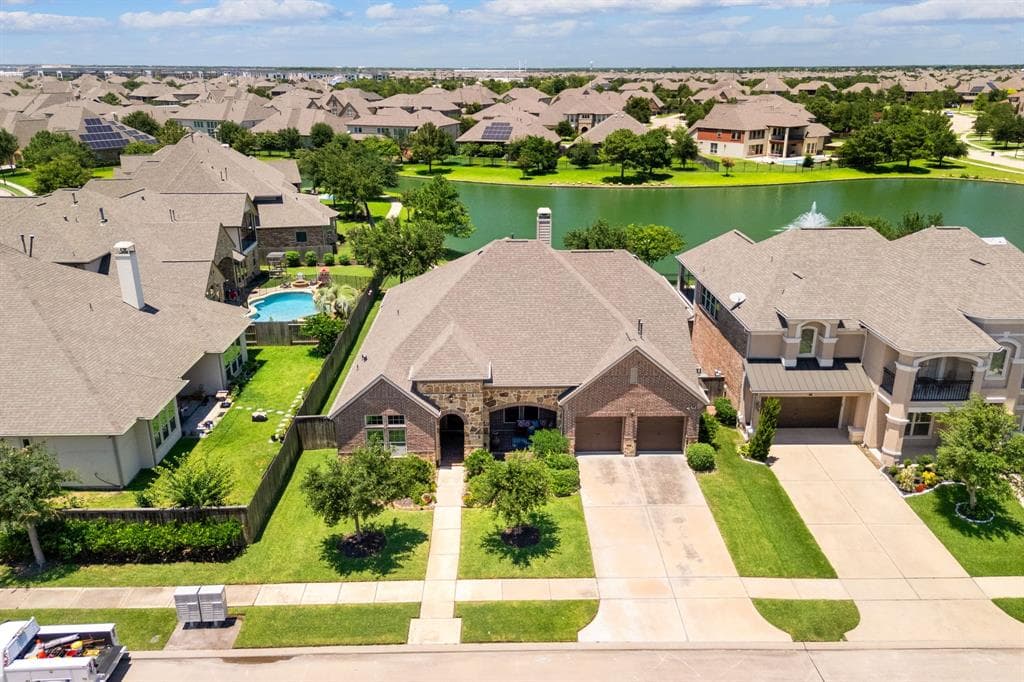 20330 Knights Branch Dr