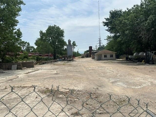 8970 Forney Rd