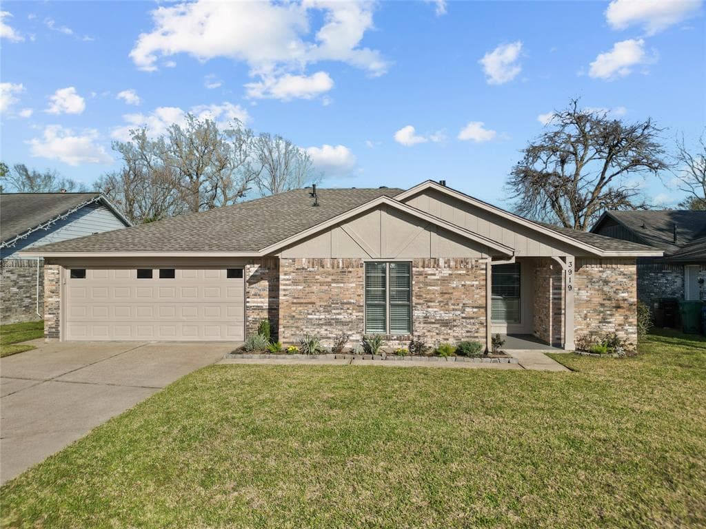 3919 Willowind Dr