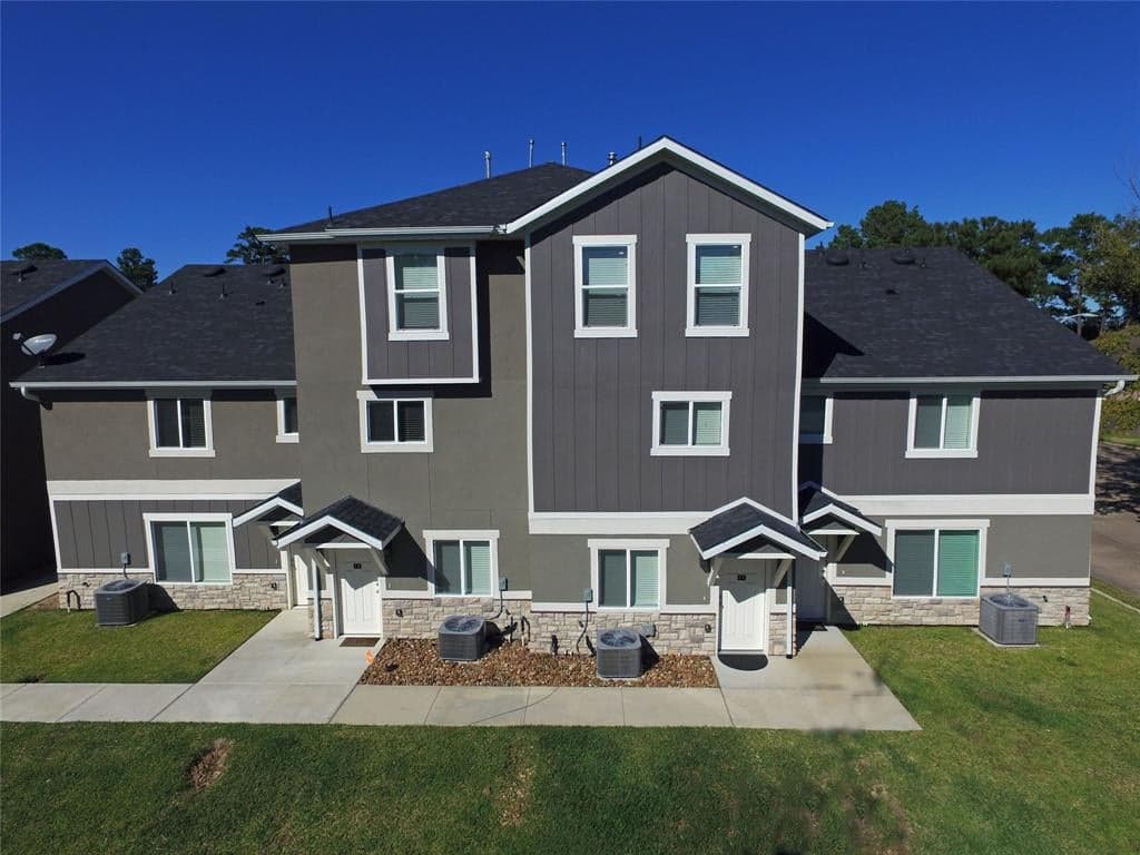 10535 Mills Rd Unit 4