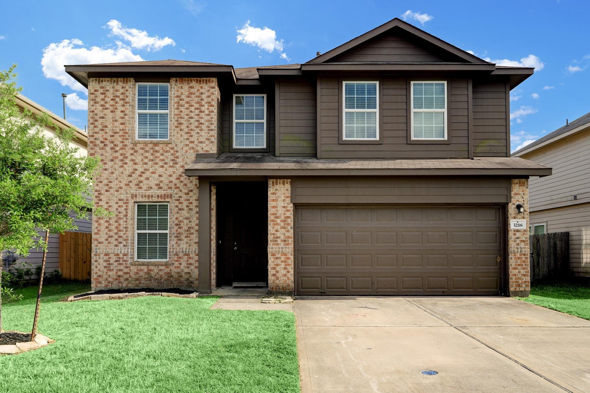 3218 Alan Thai Ln