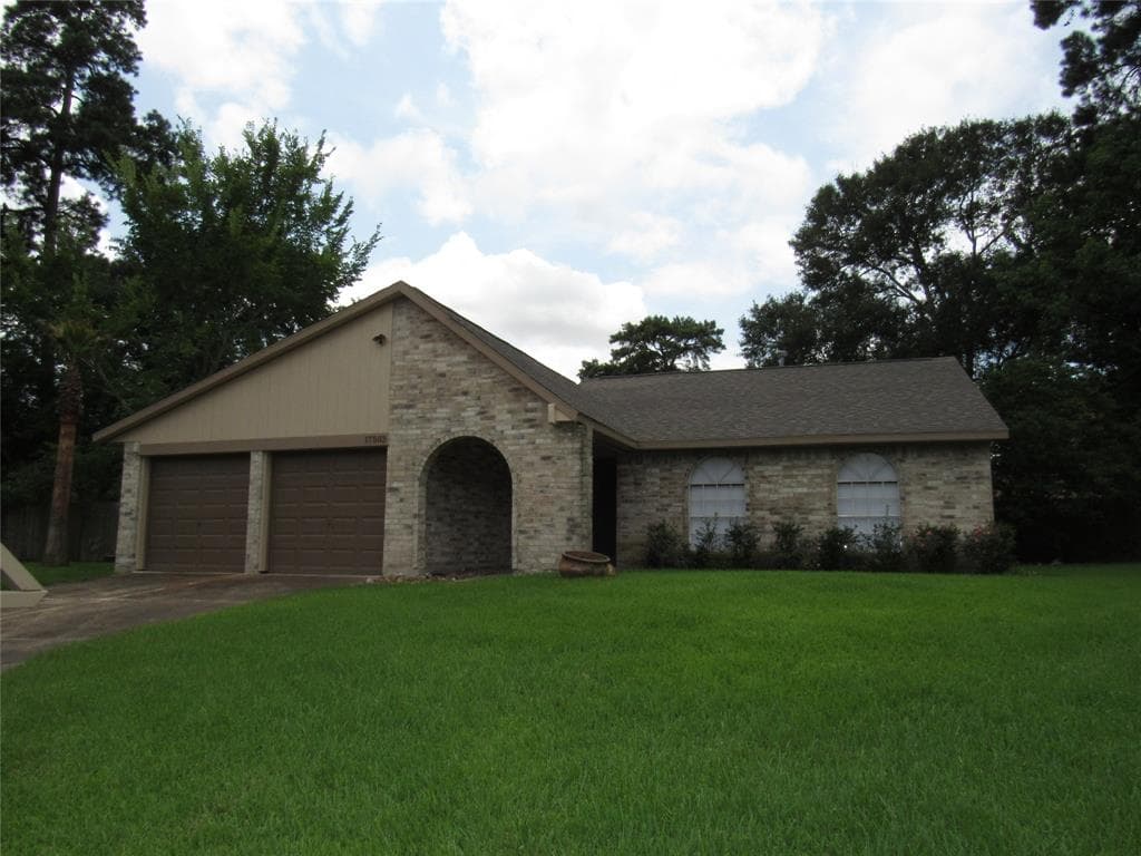 17503 Favor Bend Ct