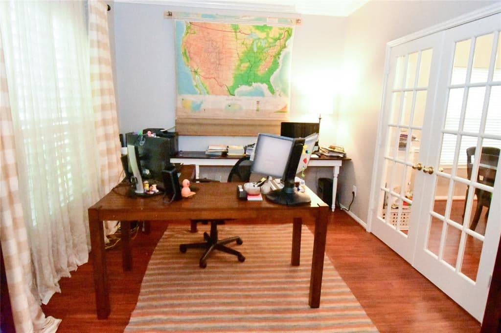 Gallery image 3