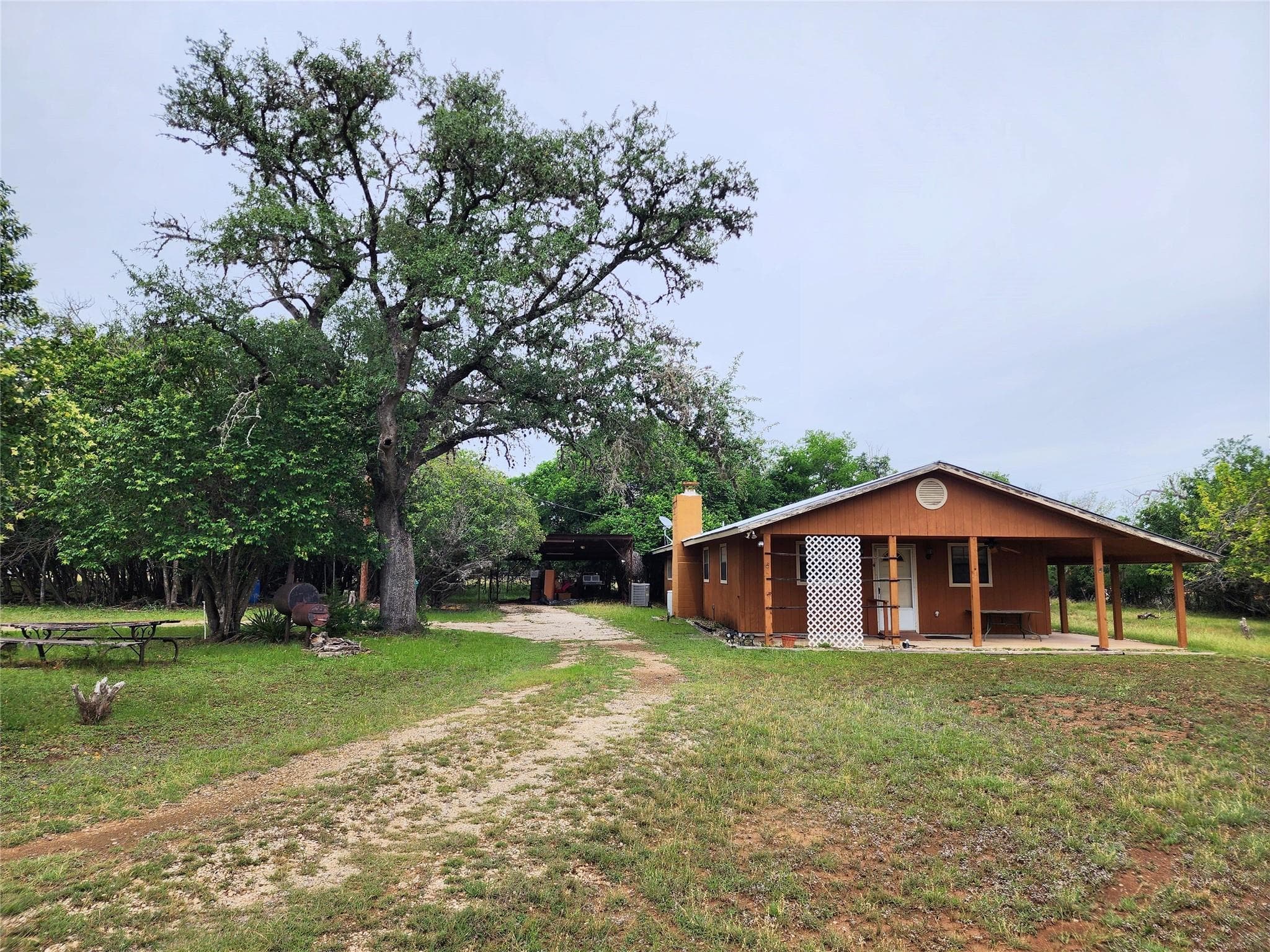 1177 Old Hondo Hwy