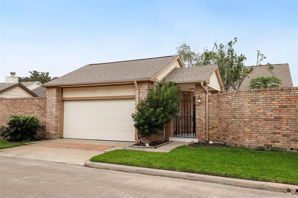 1611 Bernard Way