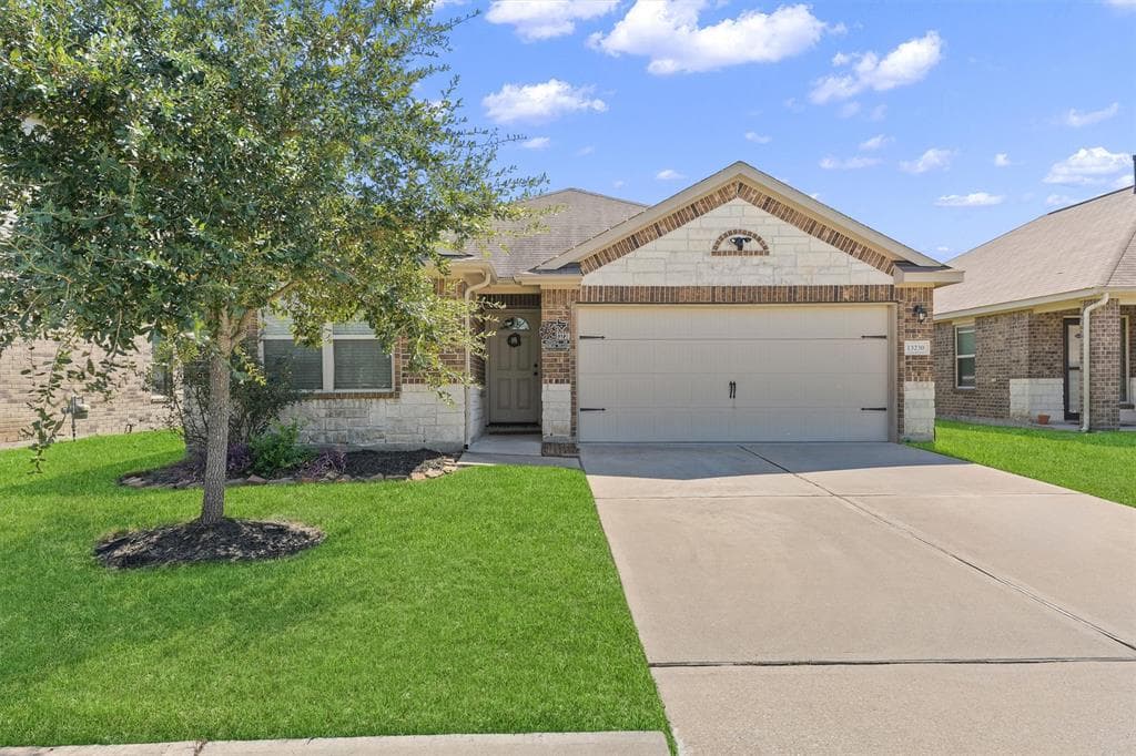 13230 Versace Dr