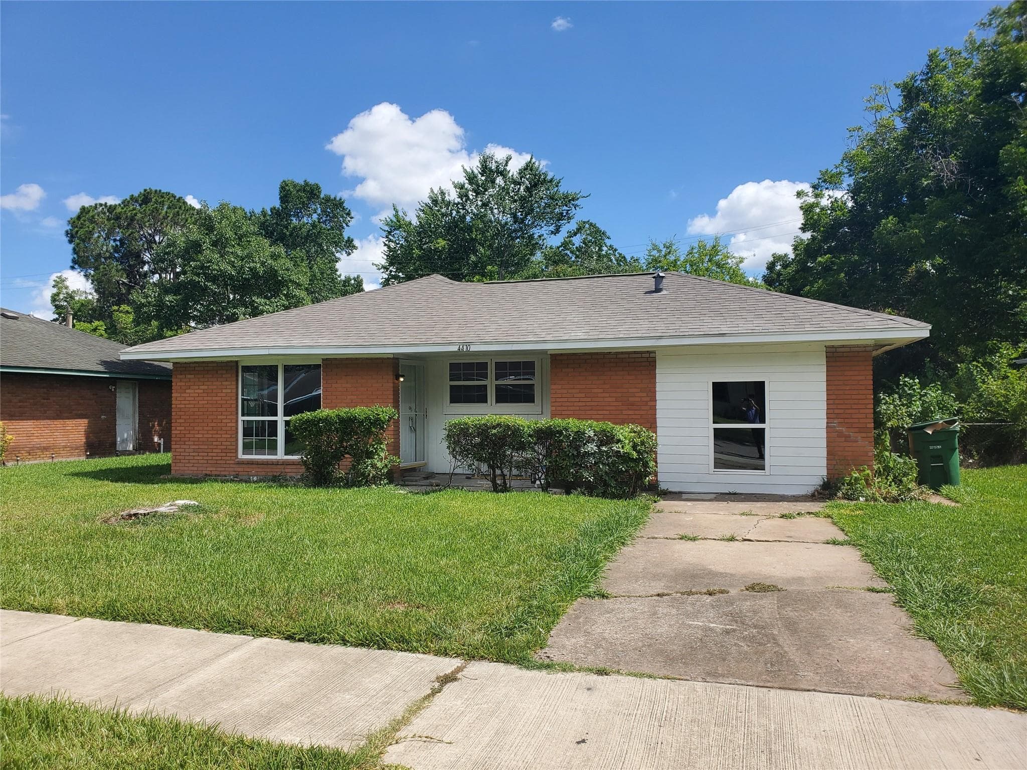 4410 Hartsville Rd