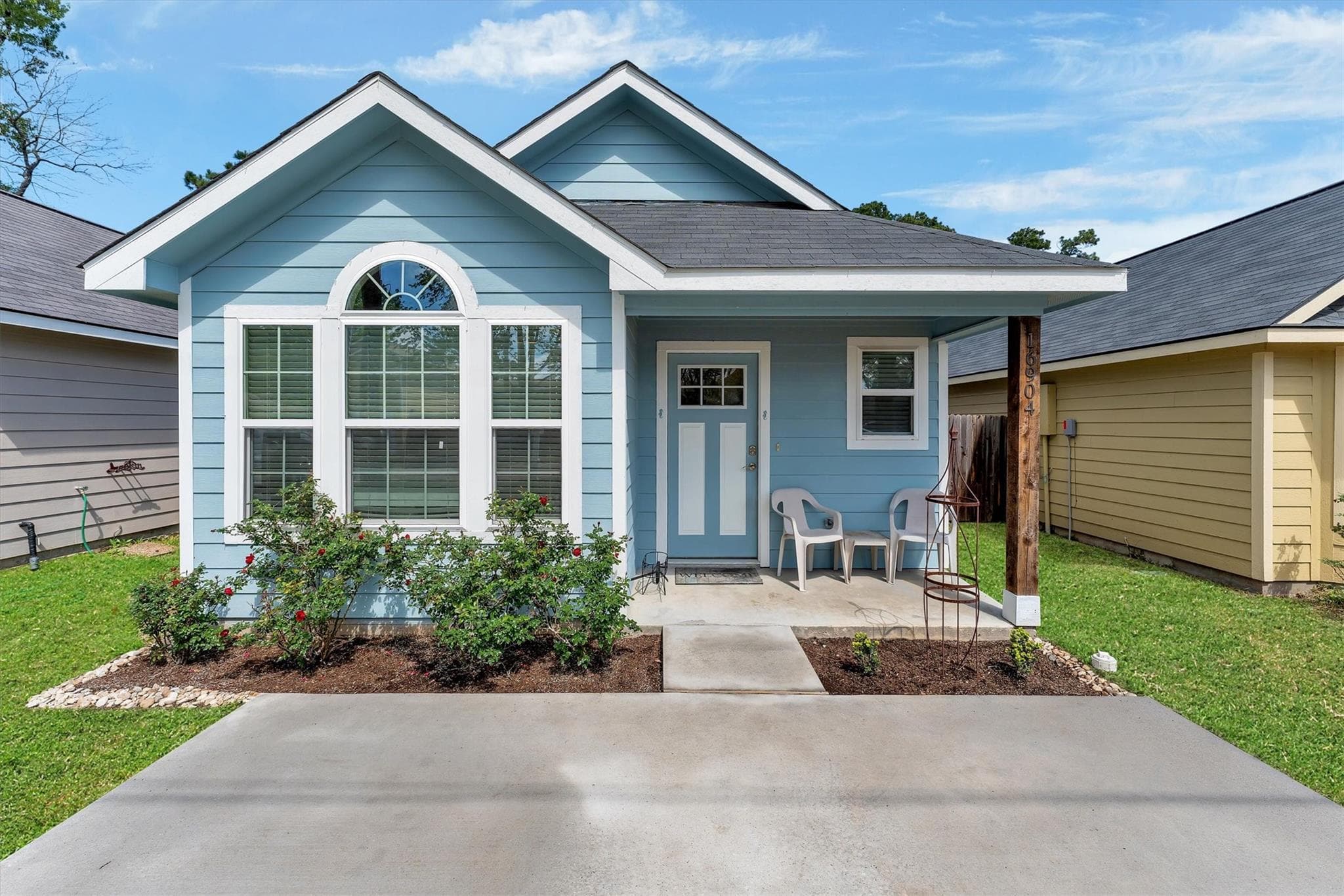 16904 W Juneau
