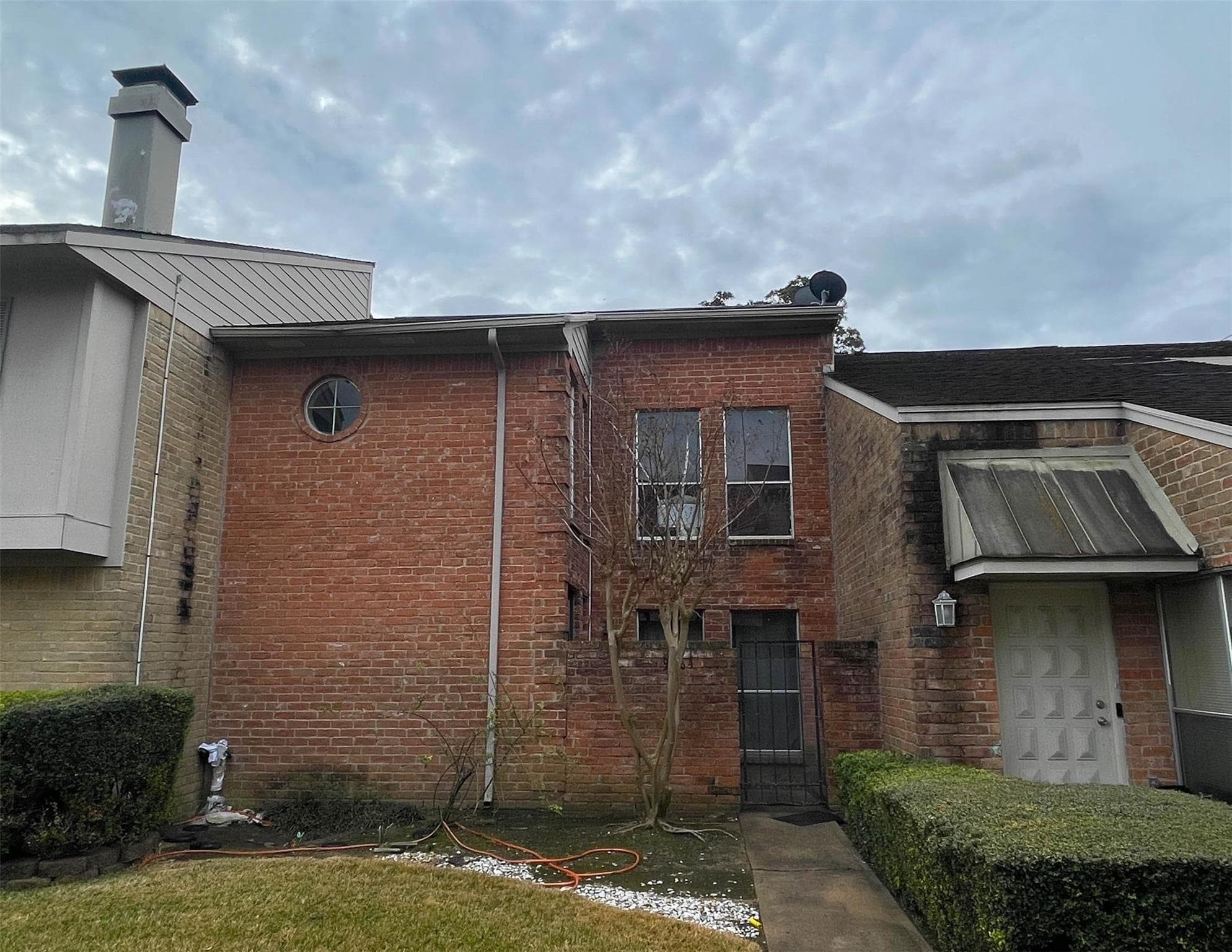 9264 Westwood Village Dr # 32