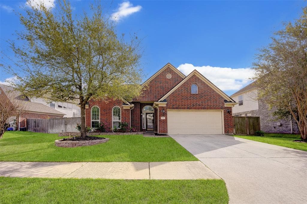 2210 Cambridge Dale Ct