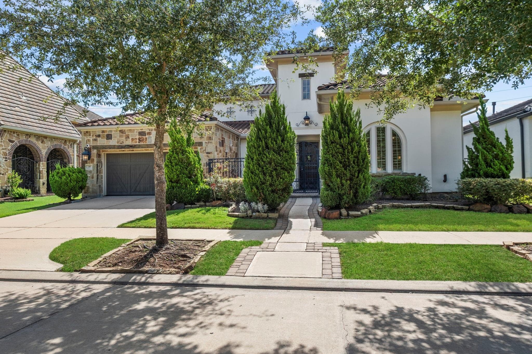 39 Quiet Vista Dr