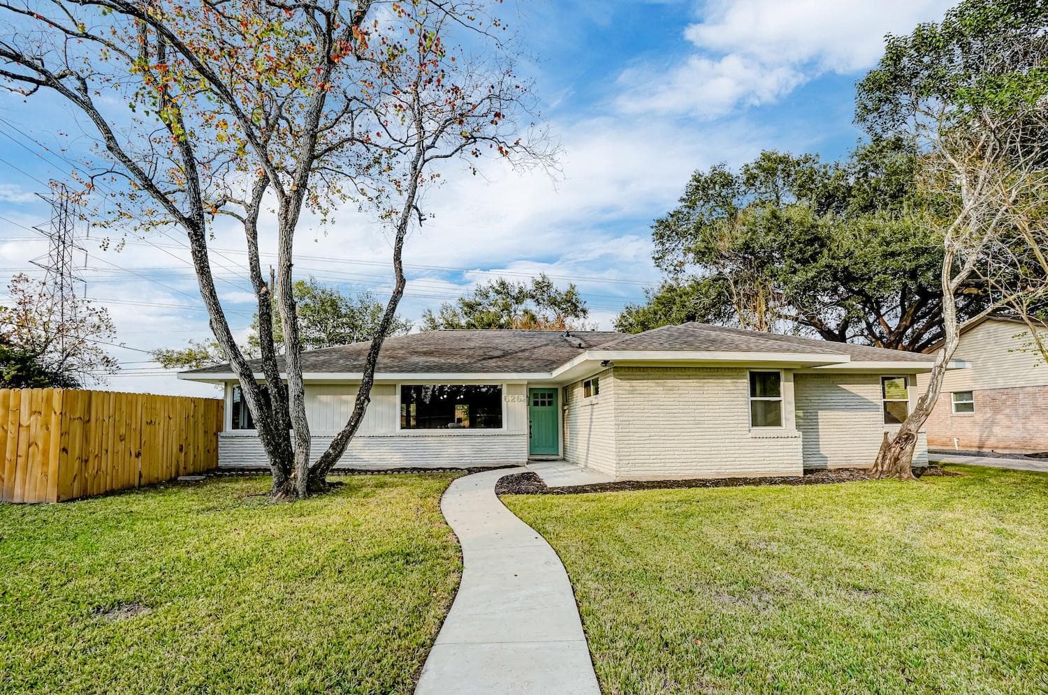 5262 Willowbend Blvd