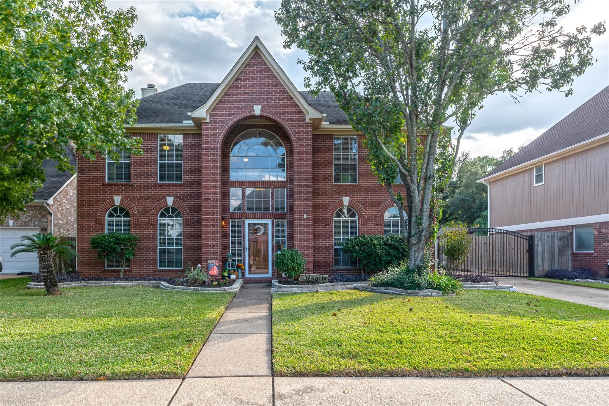 15811 Jamie Lee Dr