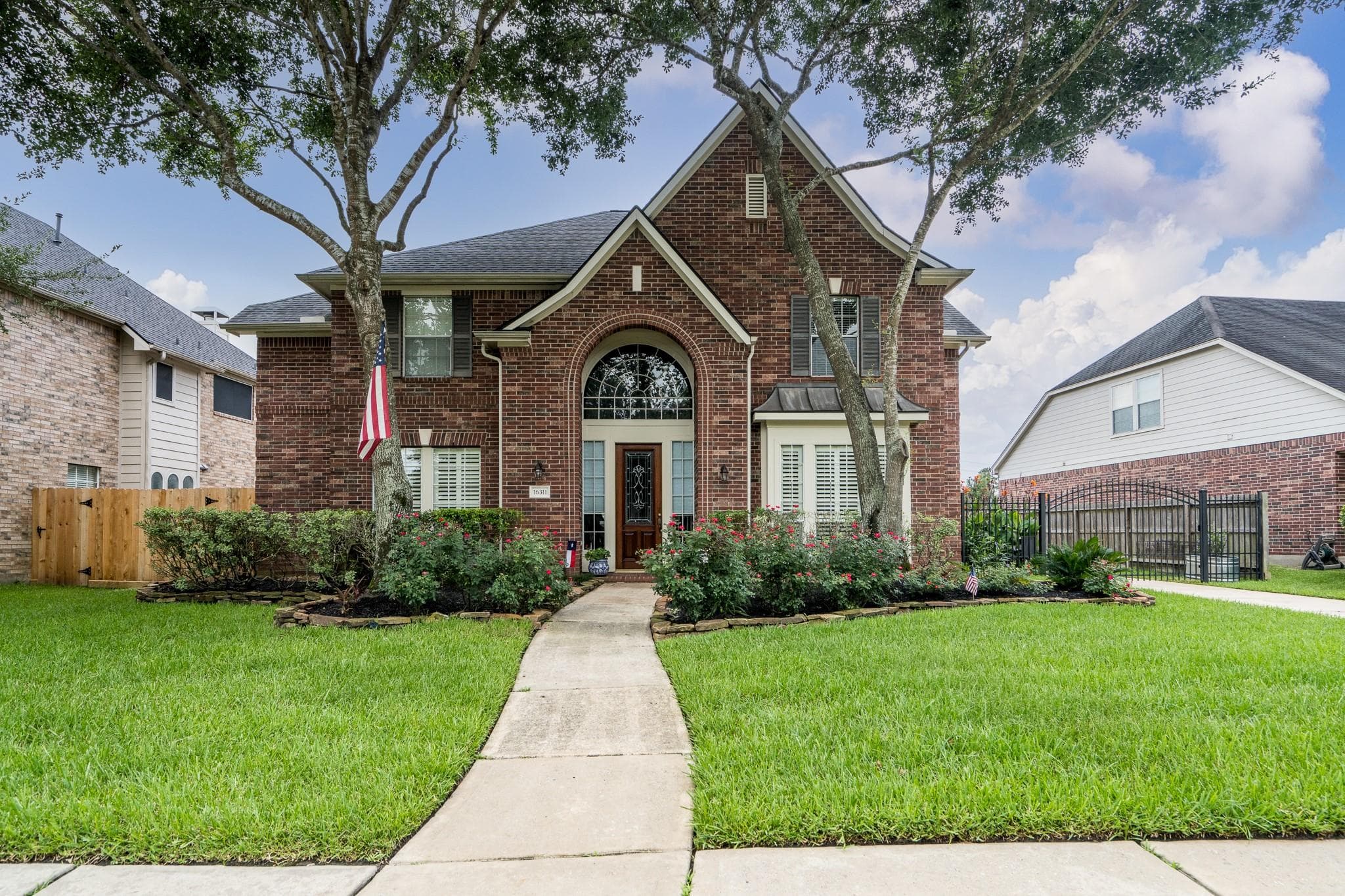 16311 Burham Park Dr
