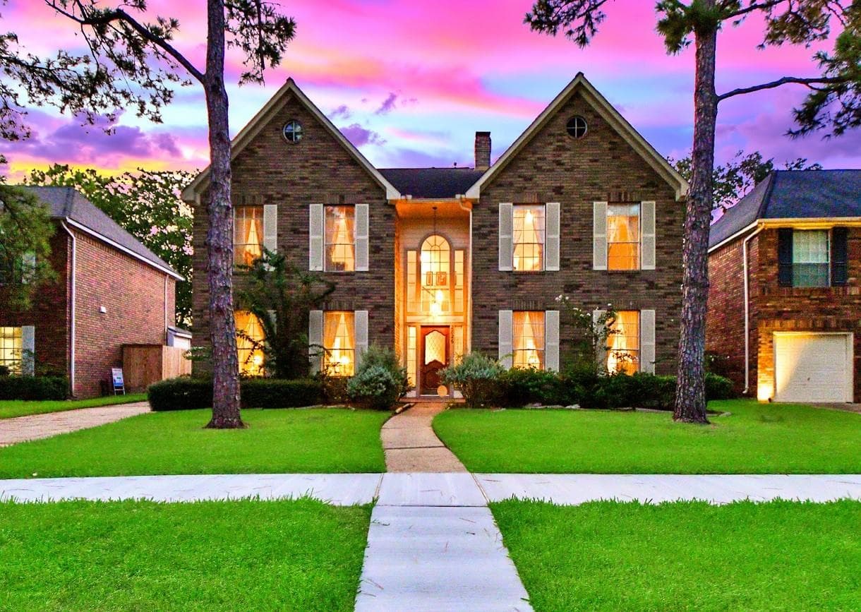 2826 Lake Colony Dr