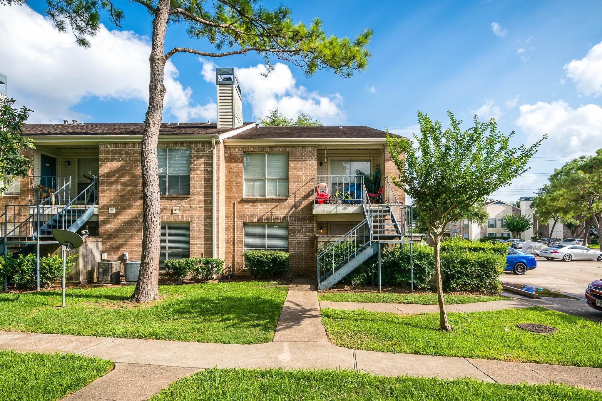 3900 Woodchase Dr Apt 54