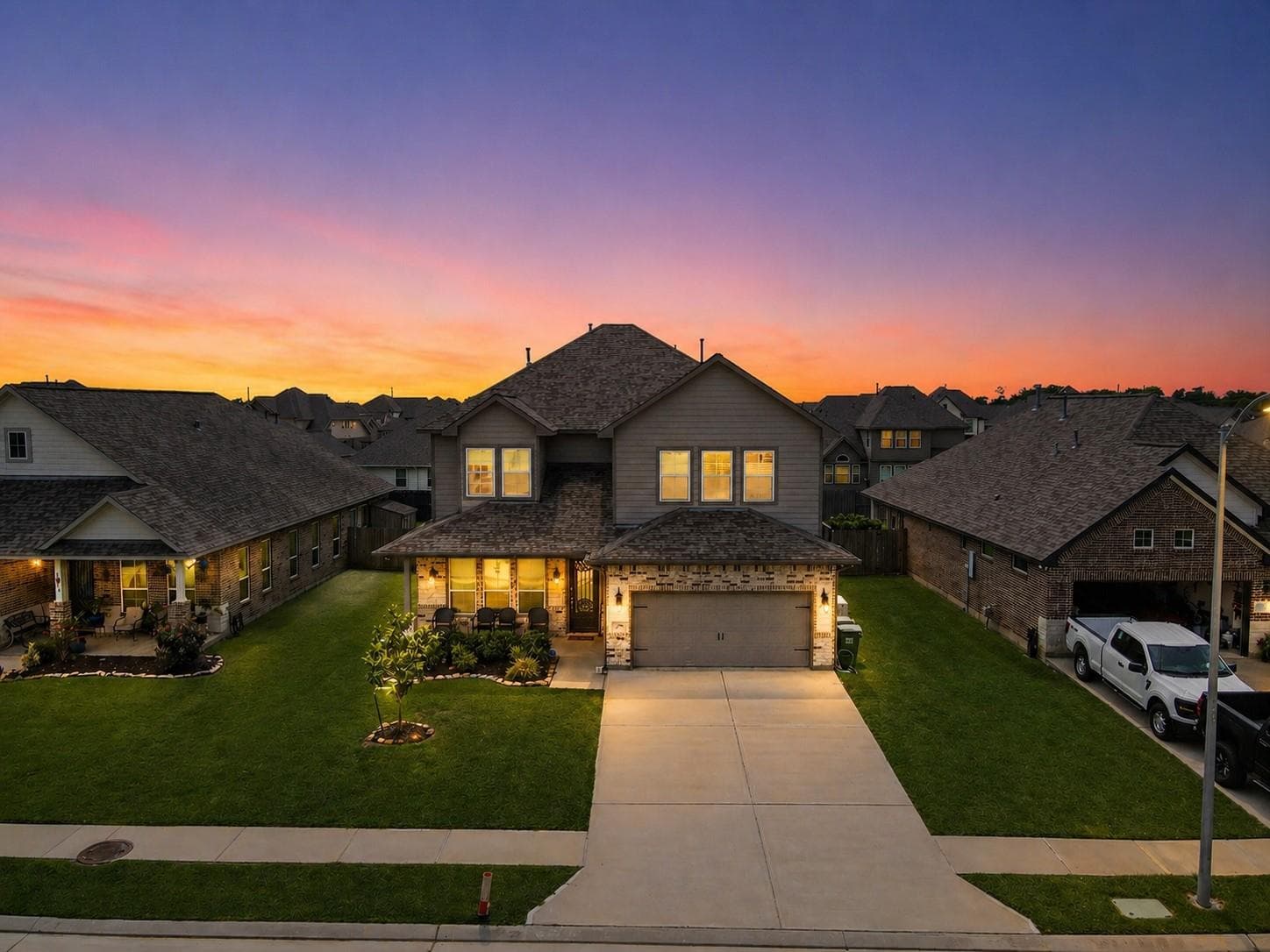 126 Comal Dr