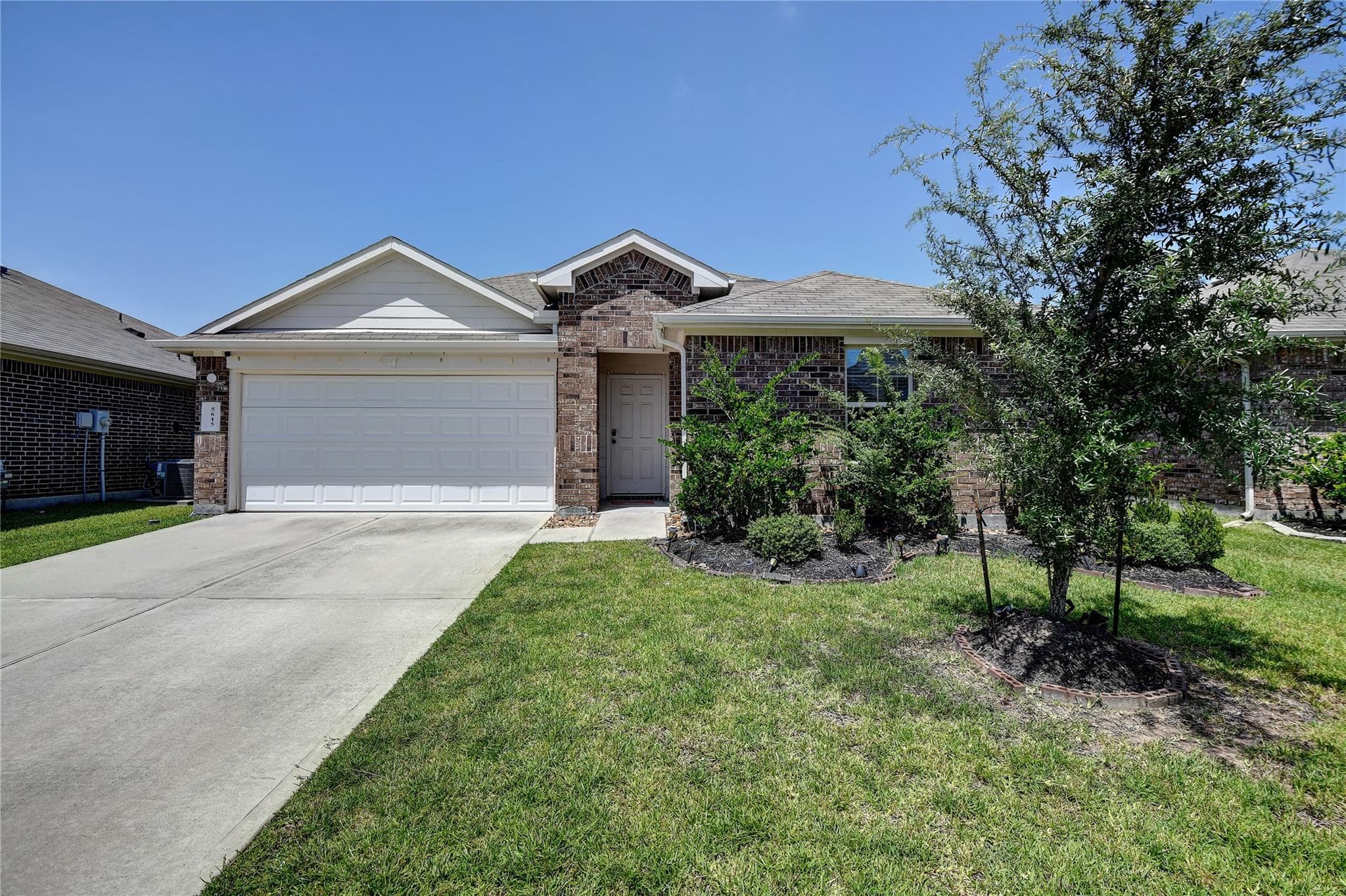 5615 Tindarey Bluff Trl